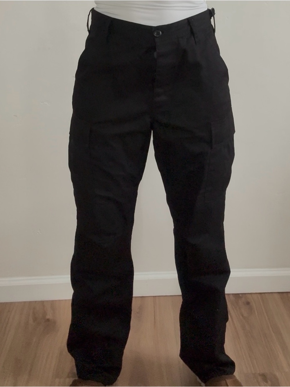 Local European Black Cargo Women's Pants